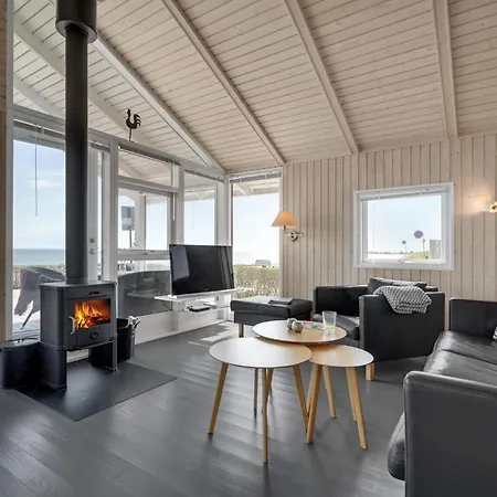 Strandvej Malling 度假居 Malling